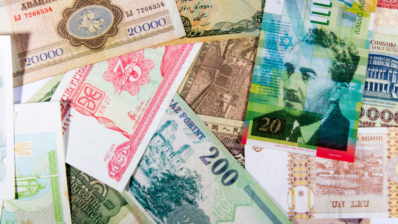 SỰ KHÁC NHAU GIỮA CÁC ĐỒNG TIỀN CHÂU ÂU – ĐIỀU DU KHÁCH CẦN BIẾT TRƯỚC KHI ĐI DU LỊCH