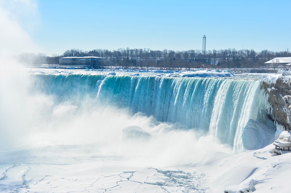 Thác Niagara hoá xứ sở thần tiên dưới trời -30 độ C