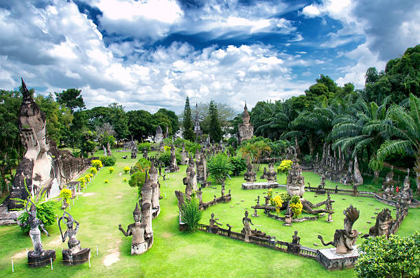 HÀ NỘI - XIÊNG KHOẢNG - VIÊN CHĂN -UDONTHANI- PAKSAN- HN